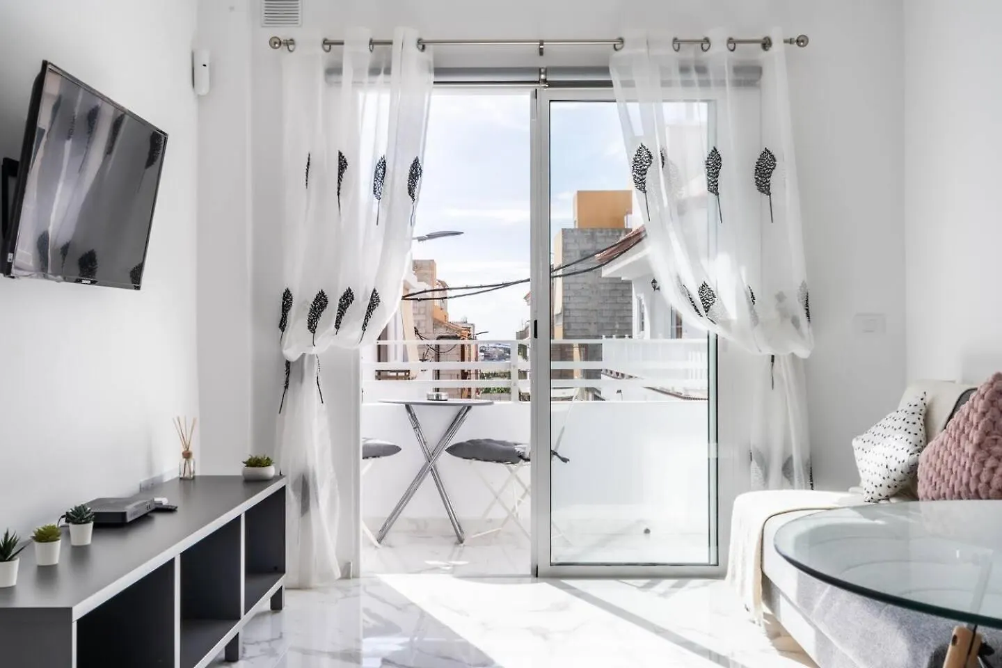 Nureche Dreams Apartment In Tenerife South Guargacho