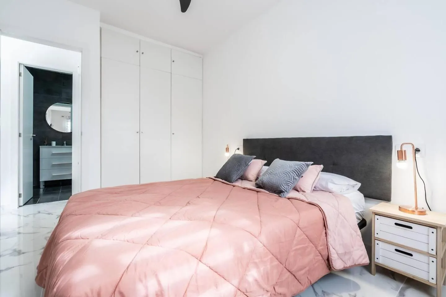 Nureche Dreams Apartment In Tenerife South Guargacho