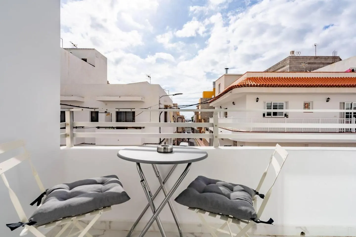 Nureche Dreams Apartment In Tenerife South Guargacho