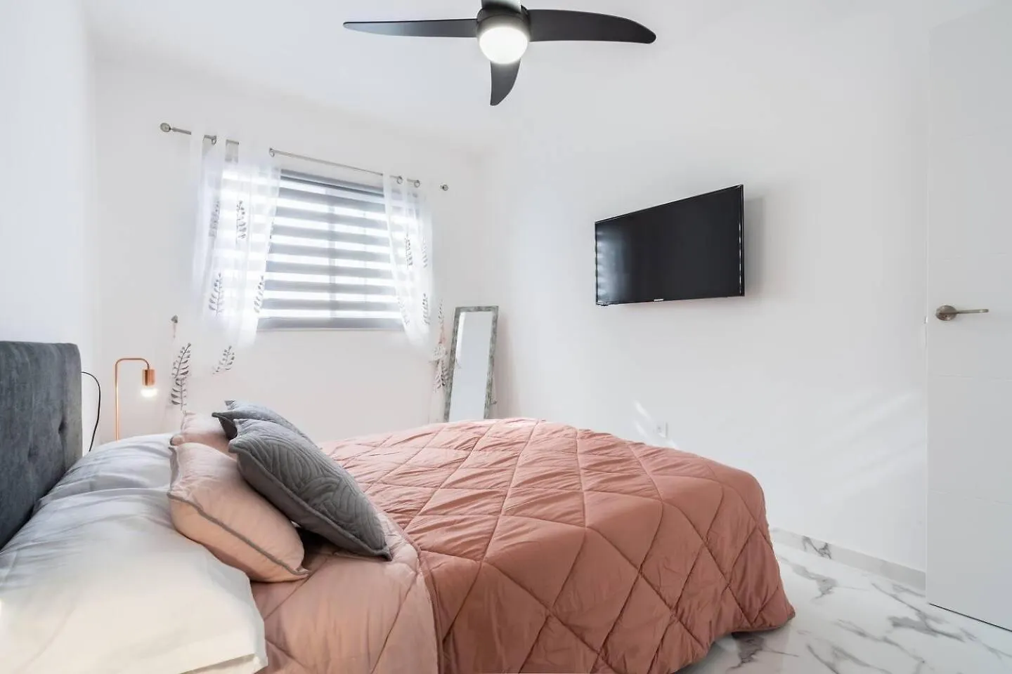 Nureche Dreams Apartment In Tenerife South Guargacho Spain